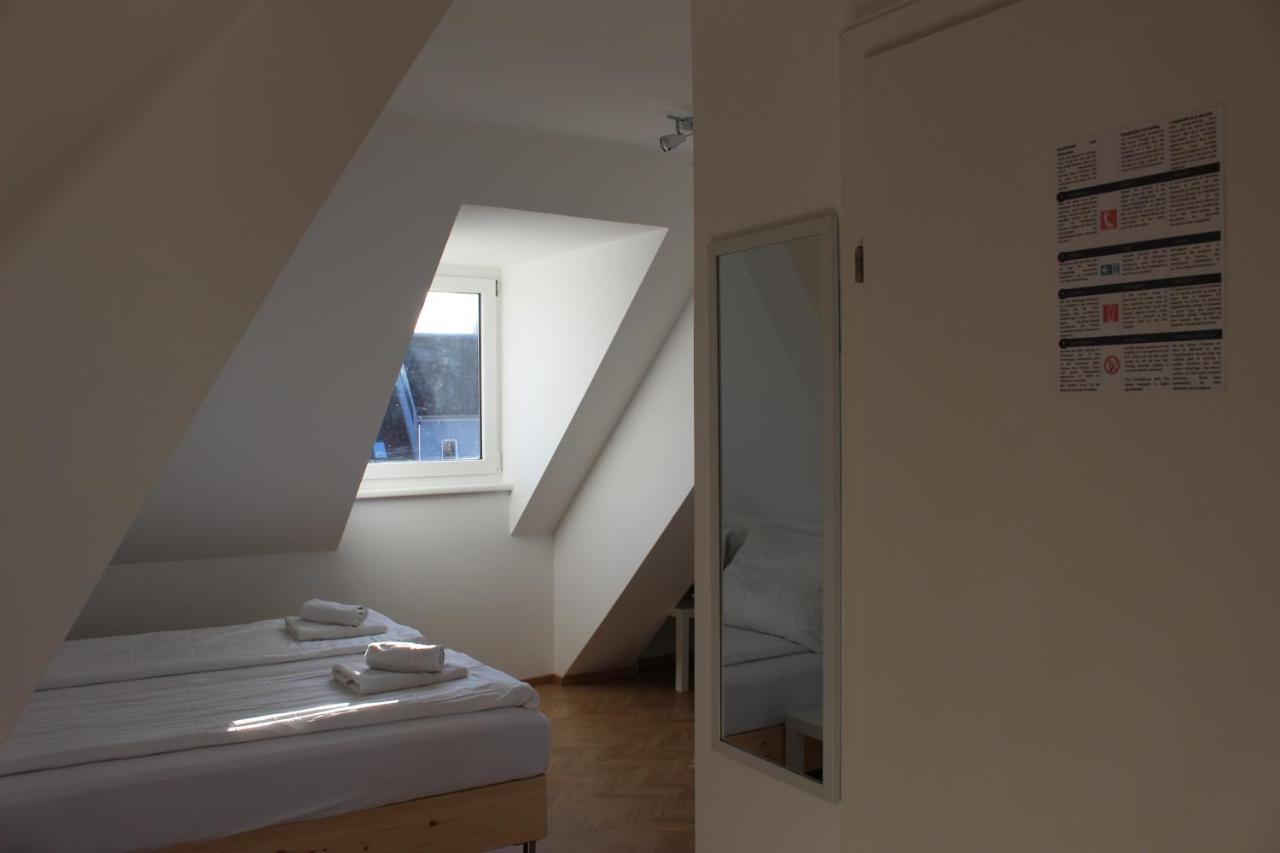 Haus Semmi Apartment ฟูสเตนเฟลด์ ภายนอก รูปภาพ