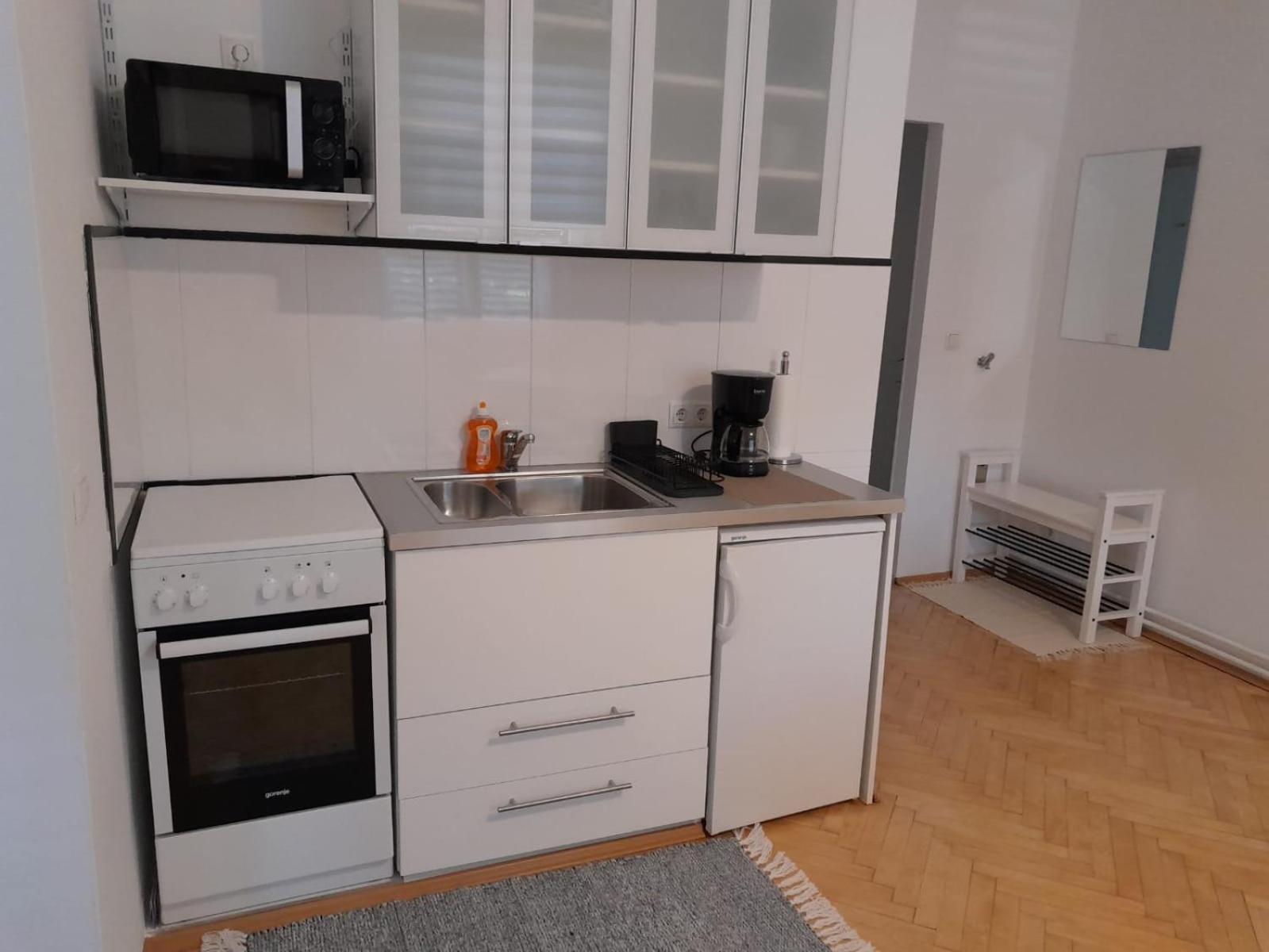 Haus Semmi Apartment ฟูสเตนเฟลด์ ภายนอก รูปภาพ
