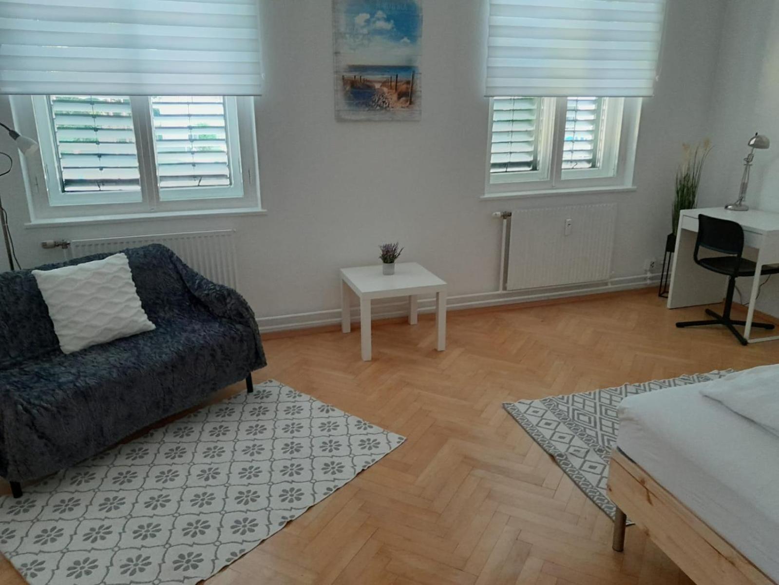 Haus Semmi Apartment ฟูสเตนเฟลด์ ภายนอก รูปภาพ