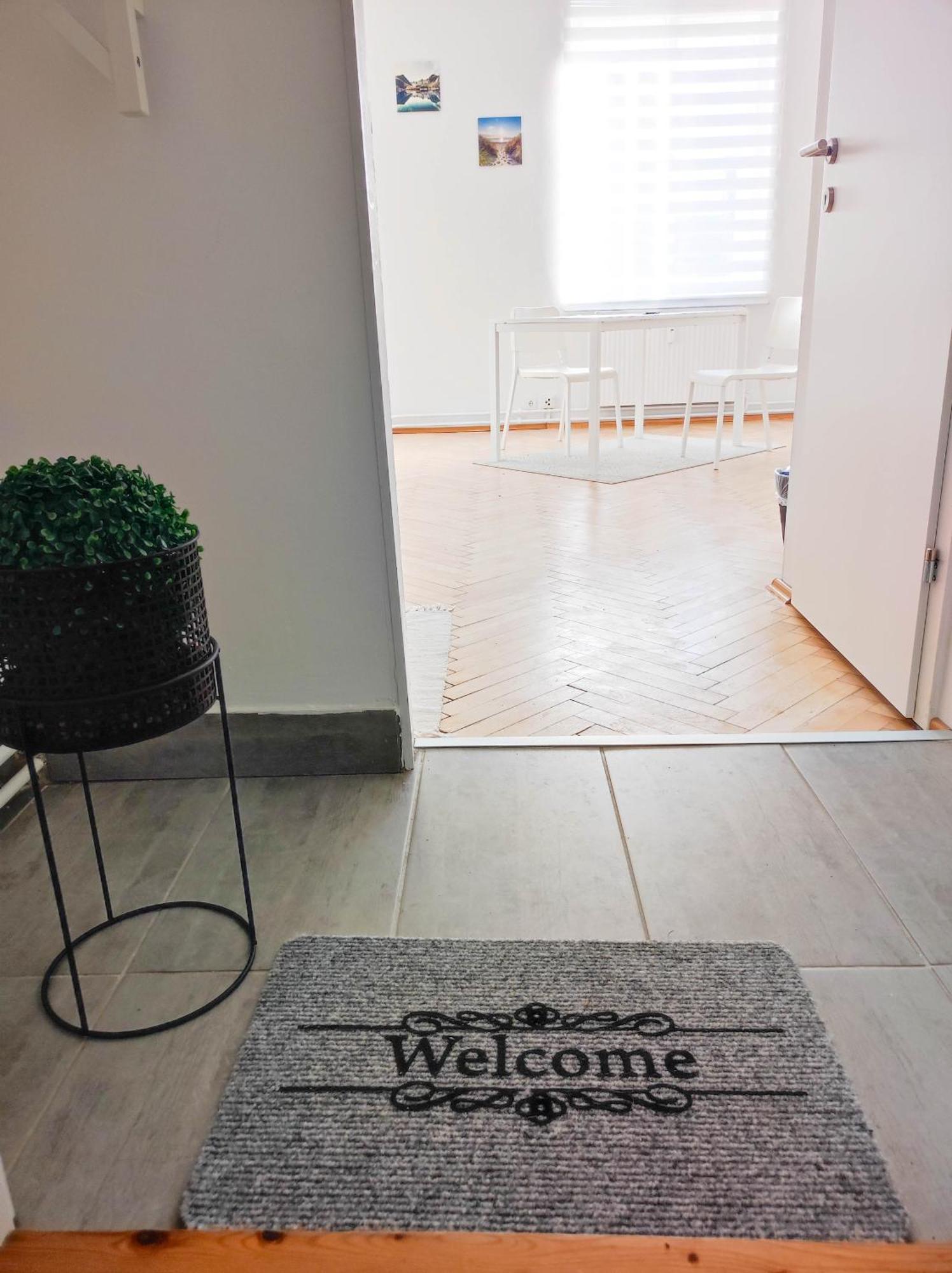 Haus Semmi Apartment ฟูสเตนเฟลด์ ภายนอก รูปภาพ
